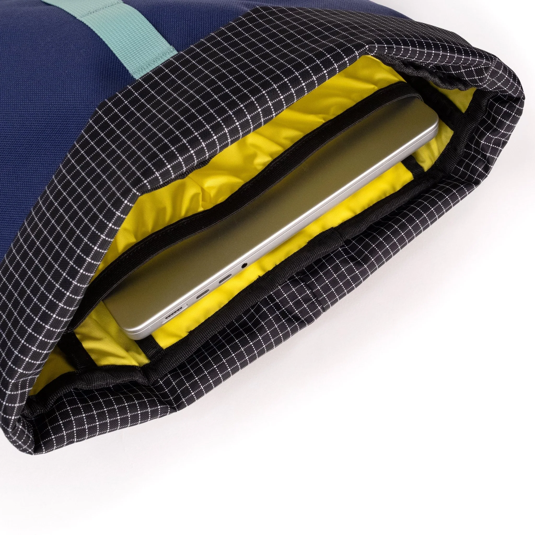 Cosmos Backpack 22L - Exclusivity - Image 5