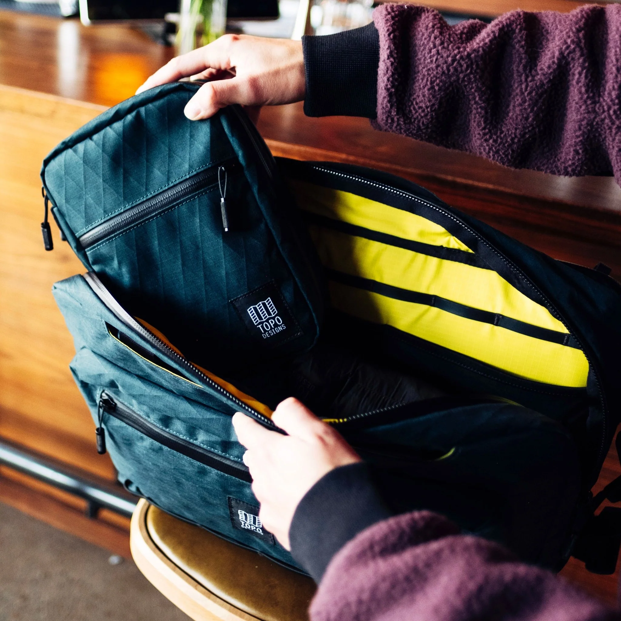 Global Pro 3-Way Briefcase 20L - Image 8