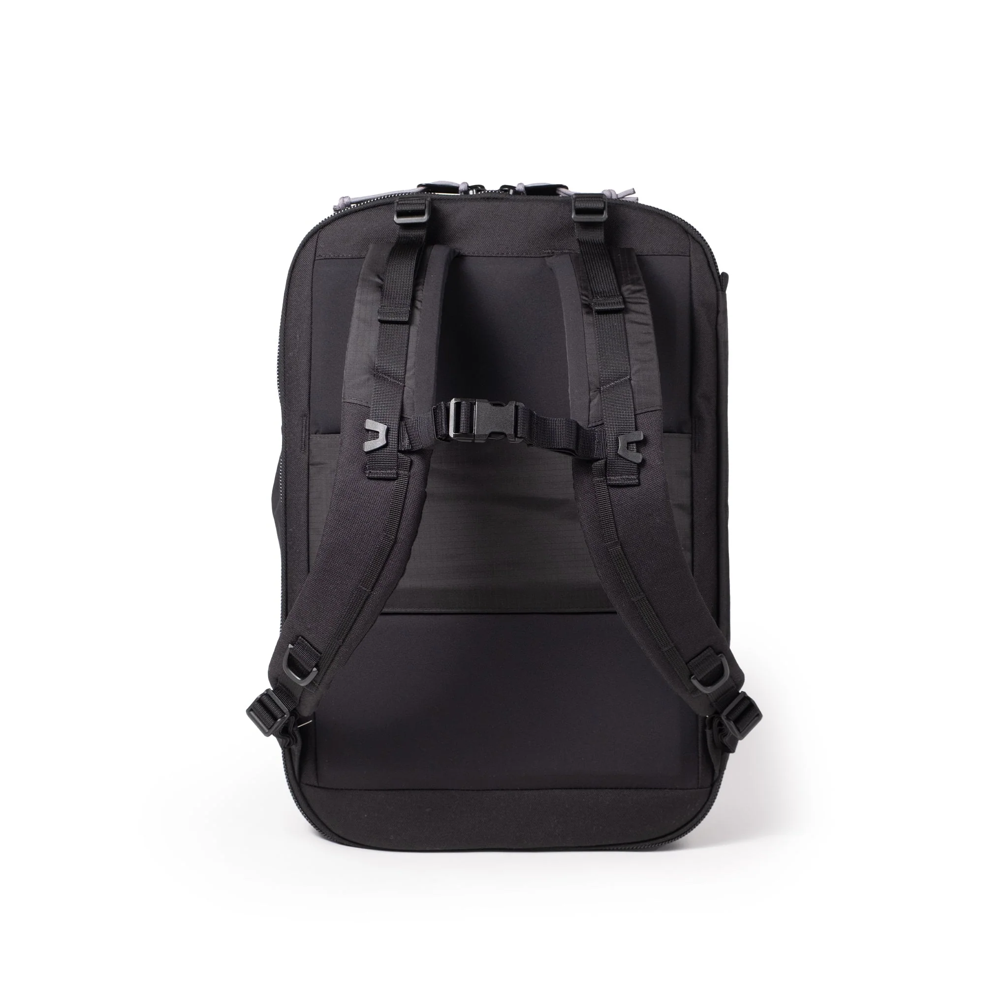 Global Travel Backpack 27L - Image 4