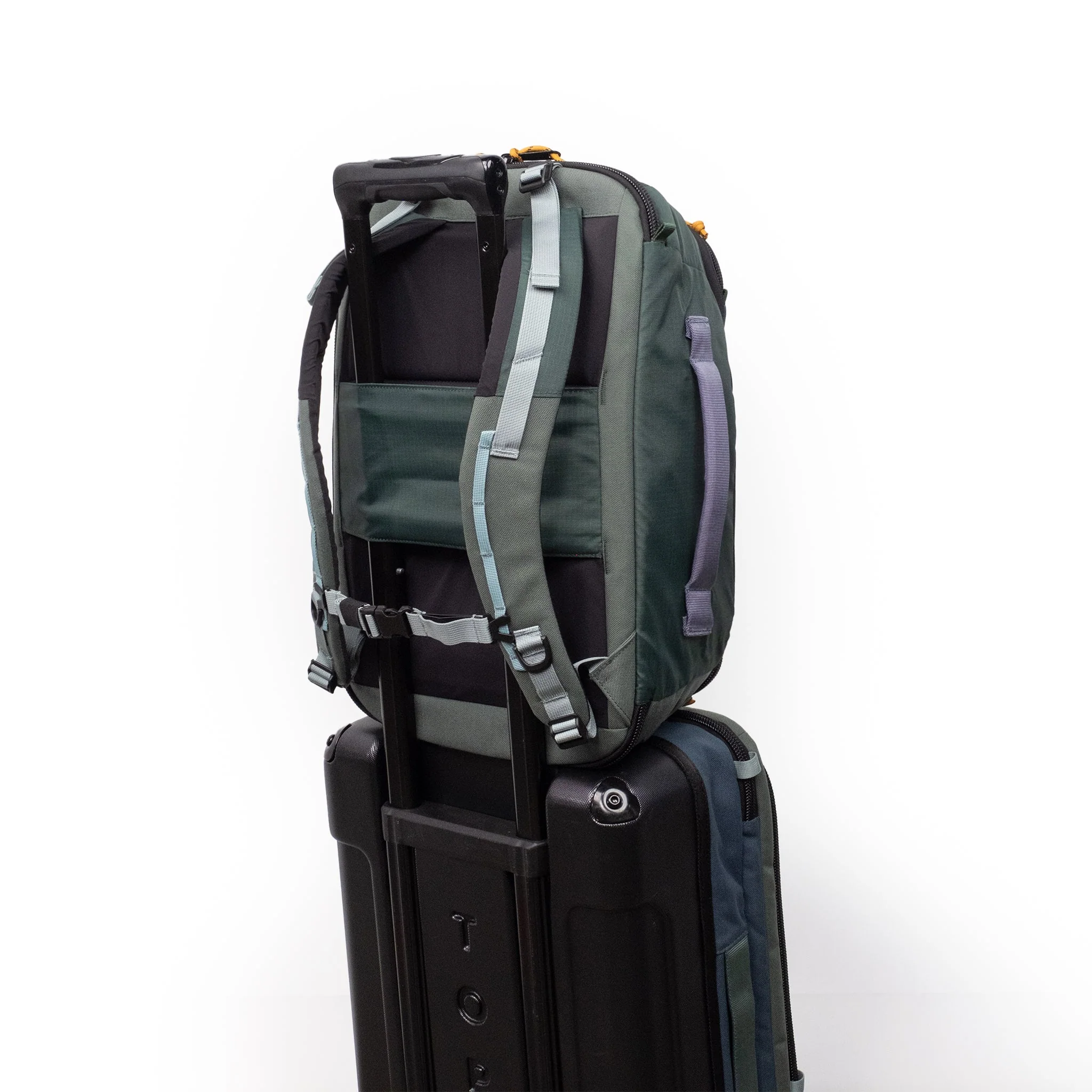 Global Travel Backpack 27L - Exclusivity - Image 7