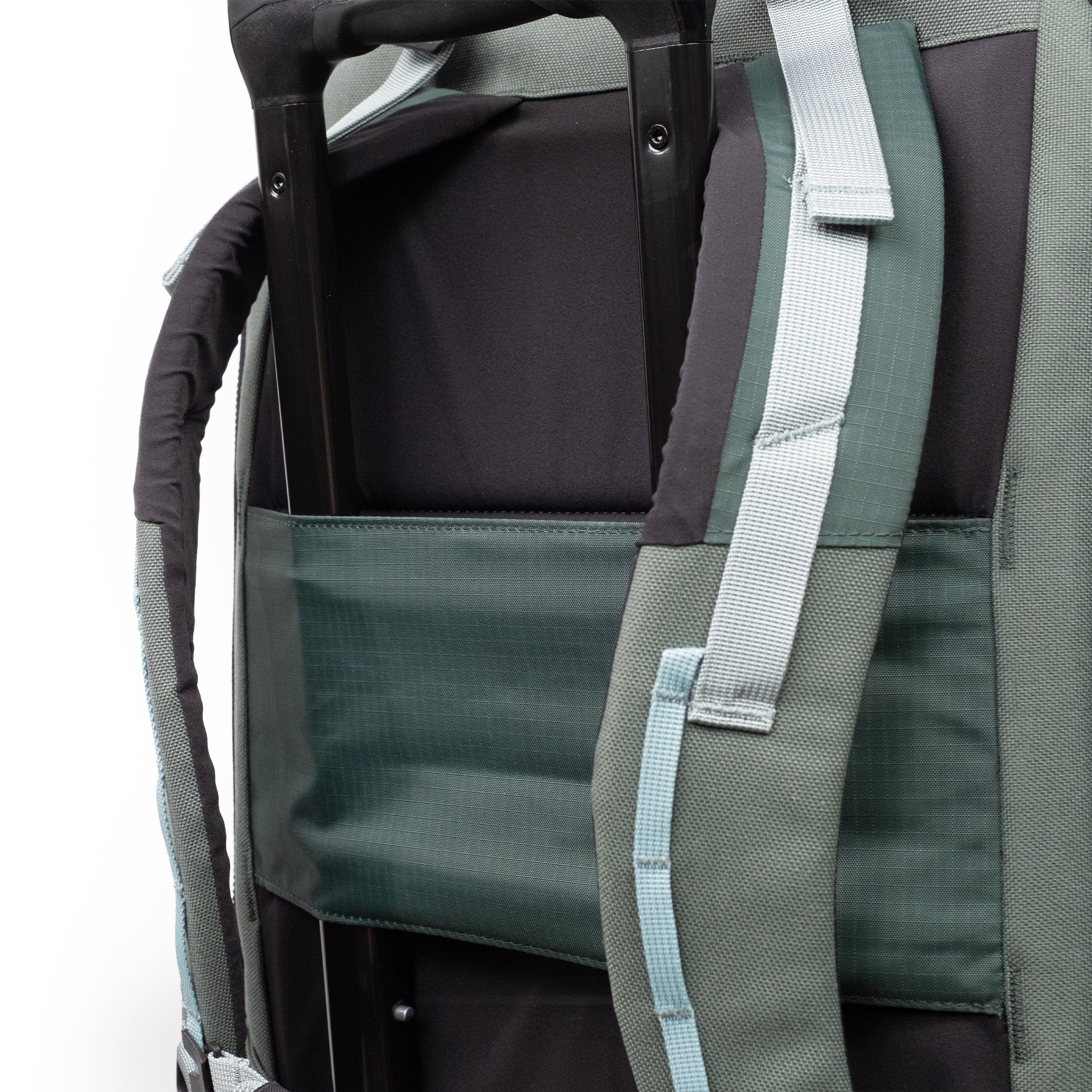 Global Travel Backpack 27L - Exclusivity - Image 8
