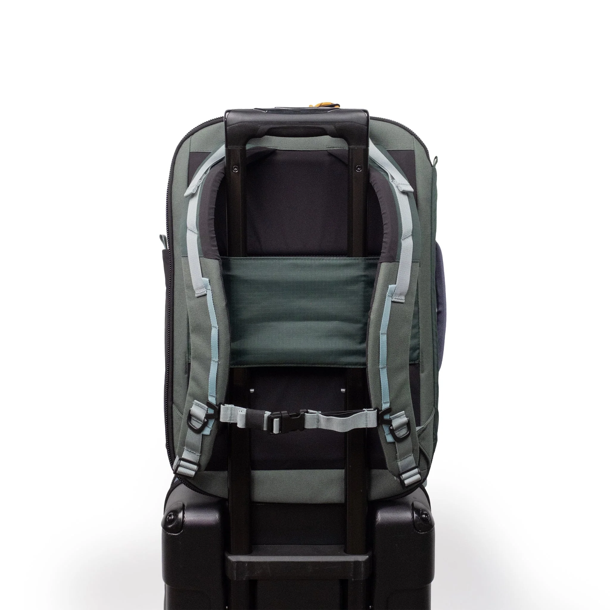 Global Travel Backpack 27L - Exclusivity - Image 9