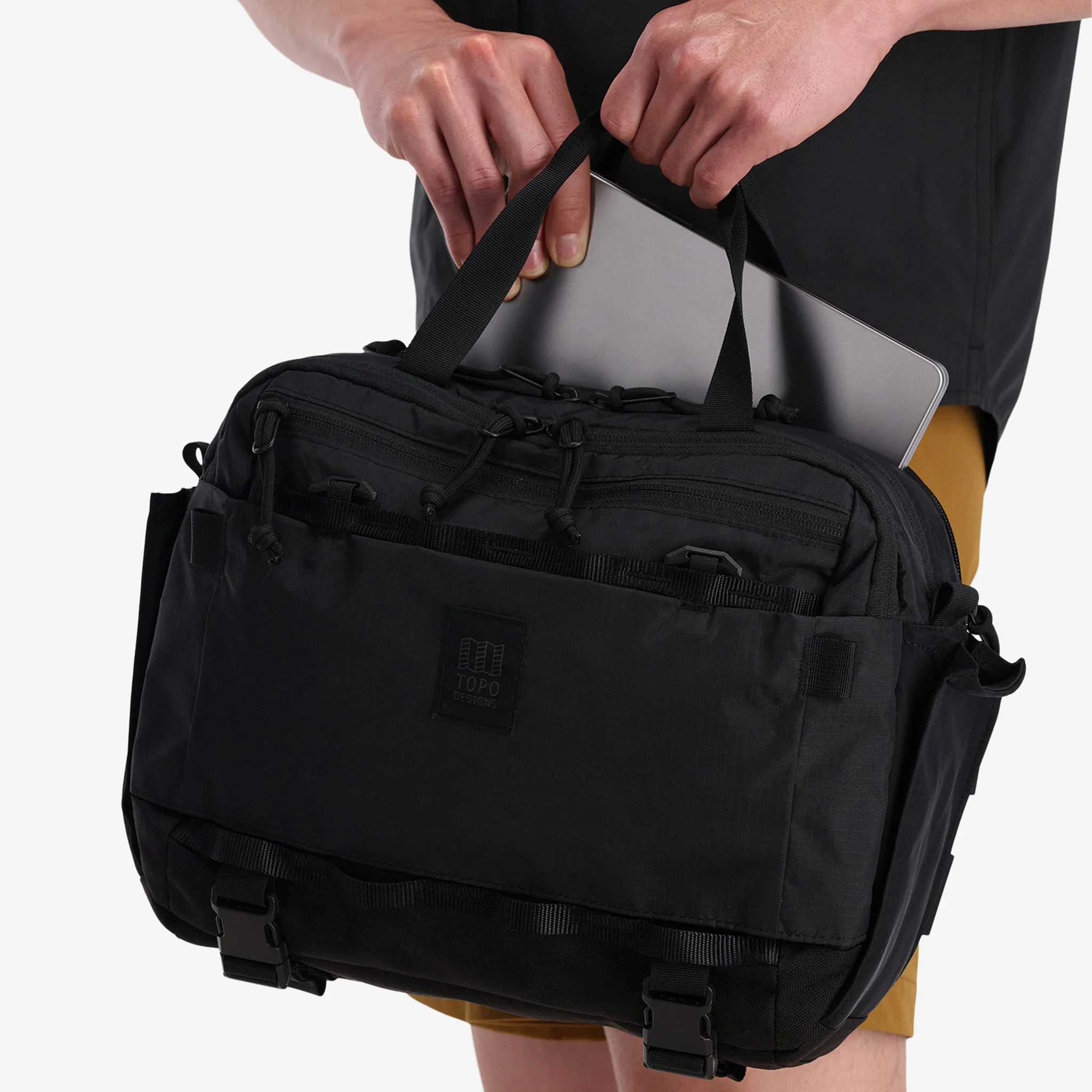 Mountain Cross Bag 17L - Image 8