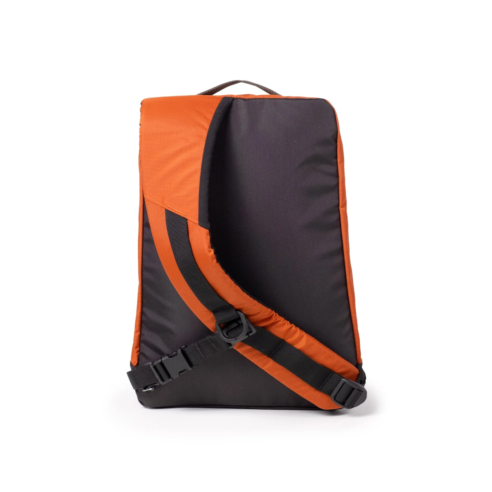 Mountain Sling Bag 7.5L - Image 3