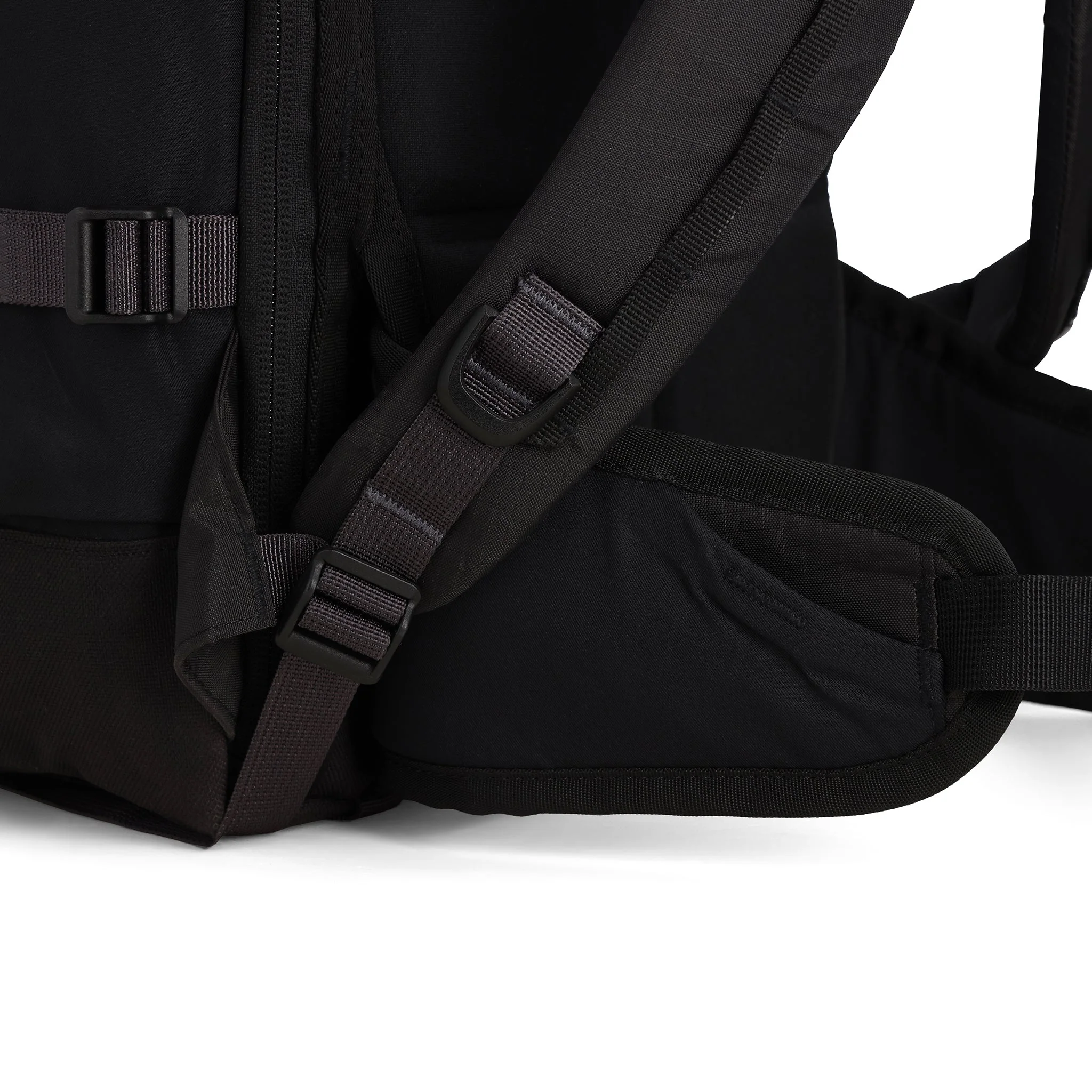 Rover Trail Pack 24L - Image 6